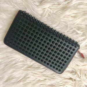 Christian Louboutin9/10 new black&red long wallet